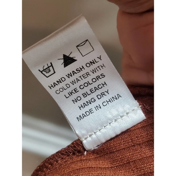 Aura NWT Brown Rust Rayon One Shoulder Off Sleeveless Ribbed Dress Size Small - Picture 11 of 12